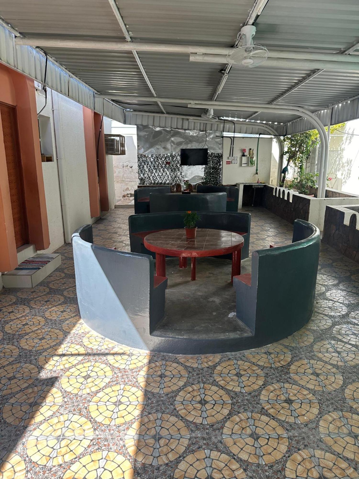 الكرامة